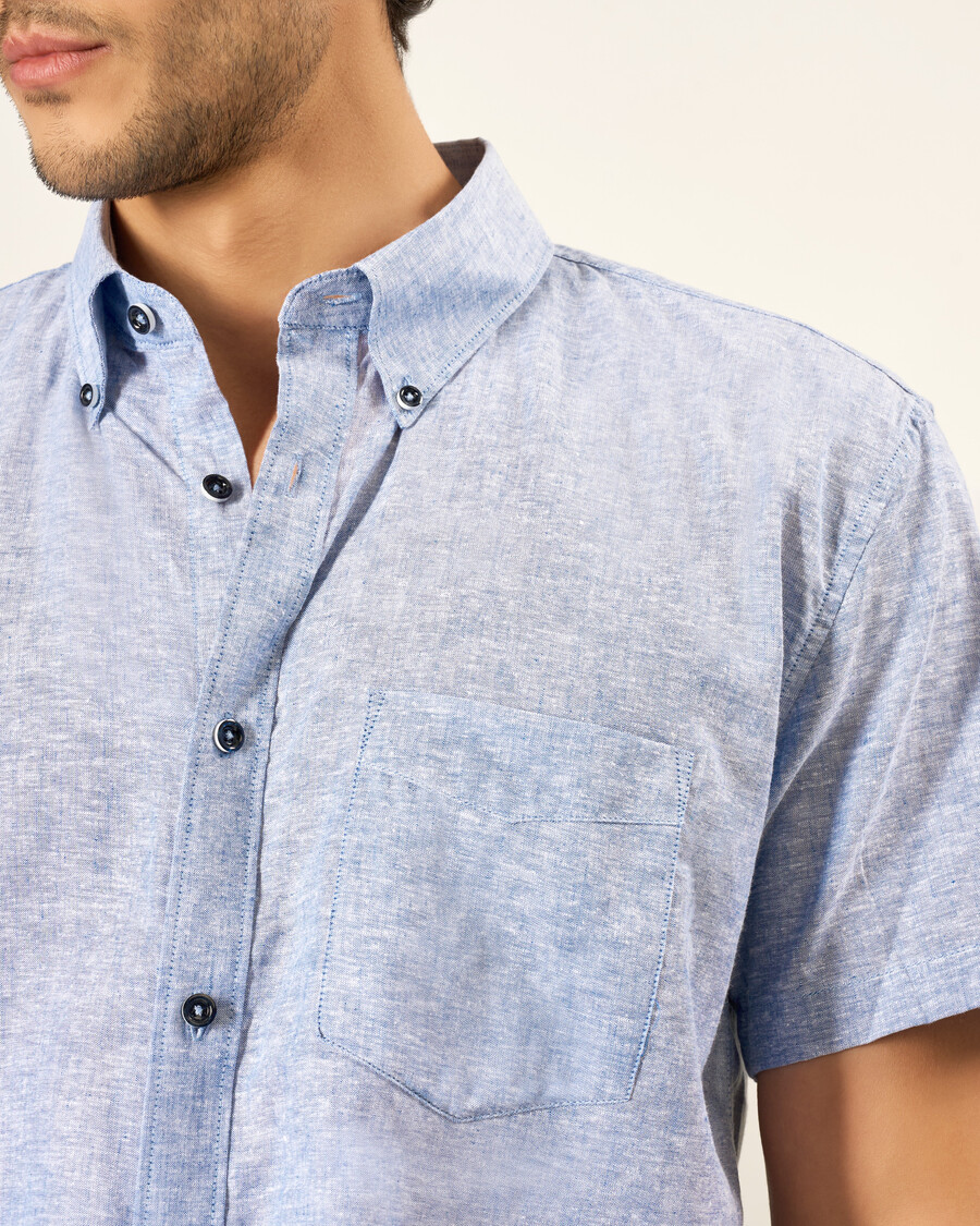 camisa de lino y algodón de corte estándar