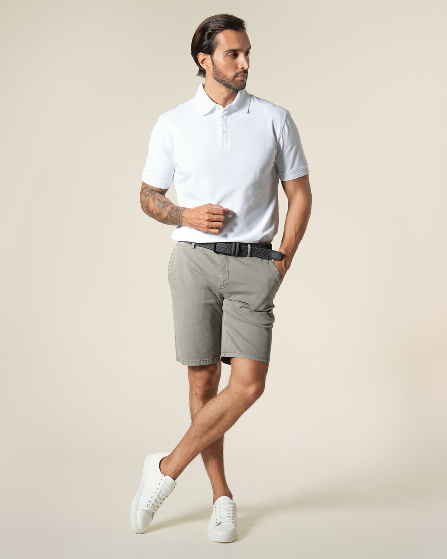 bermudas de corte ajustado
