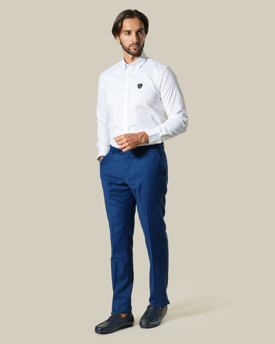 pantalones de vestir azul marino de corte entallado