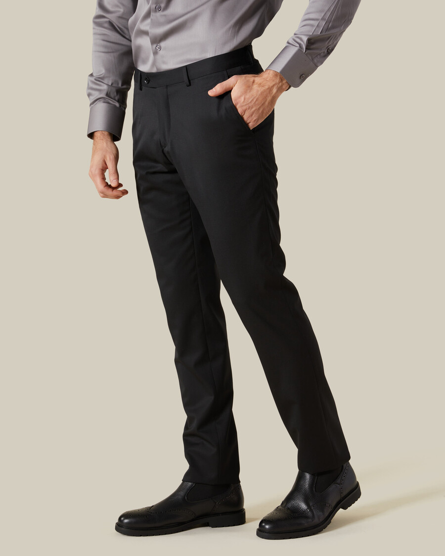 pantalones formales de corte entallado