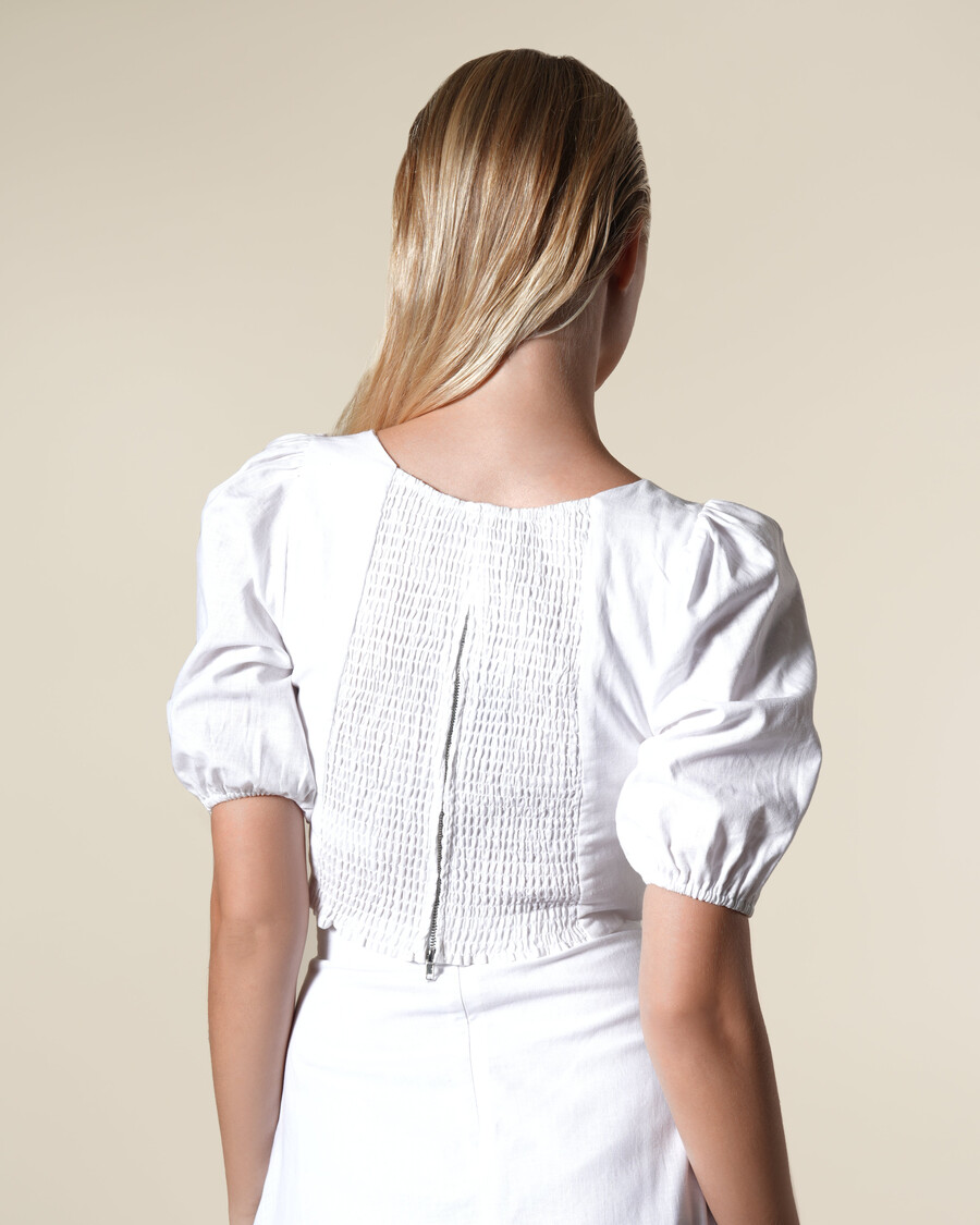 top de cuello cuadrado fruncido