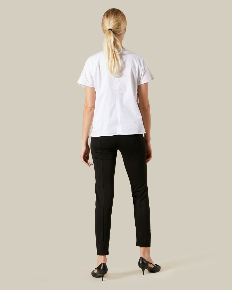 camiseta adornada