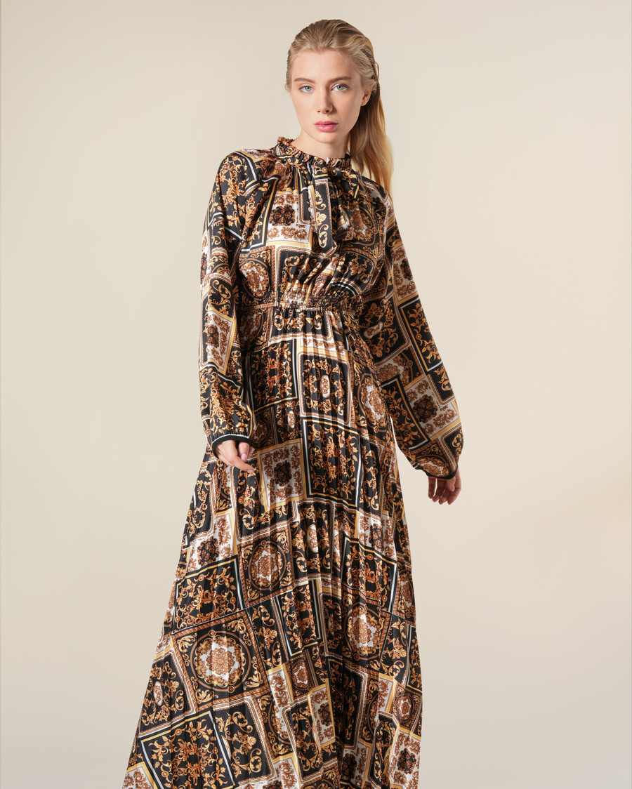 vestido largo con lazo y estampado de patchwork barroco