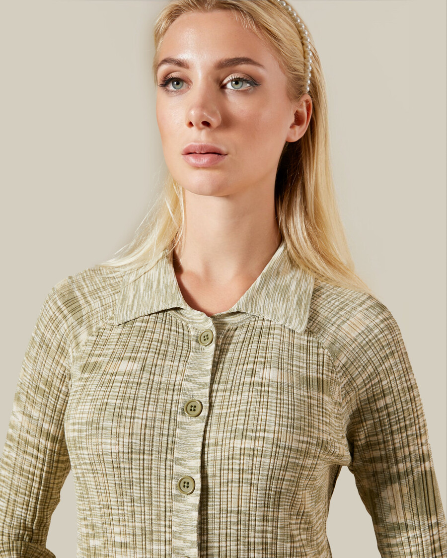 vestido de punto con estampado de mármol