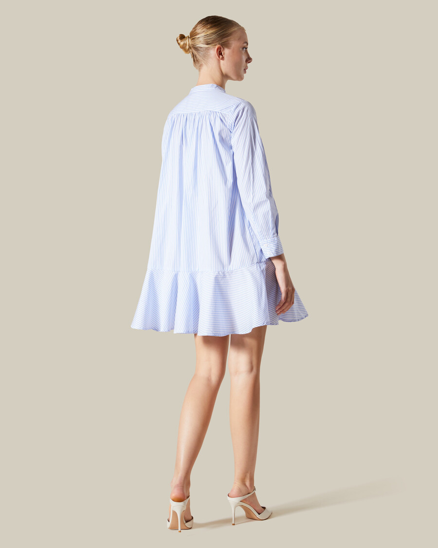 vestido de tienda de rayas