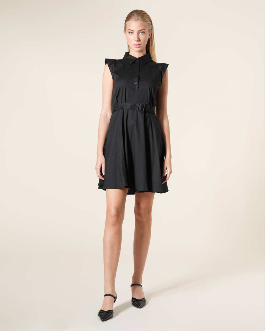 vestido camisero con mangas onduladas y cinturón